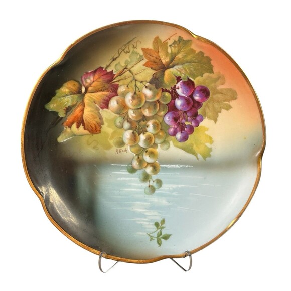 Vintage J&C Bavaria Plate Signed A. Koch Hand-Painted Grapes Gold Trim 8.5"Wide - Picture 2 of 10